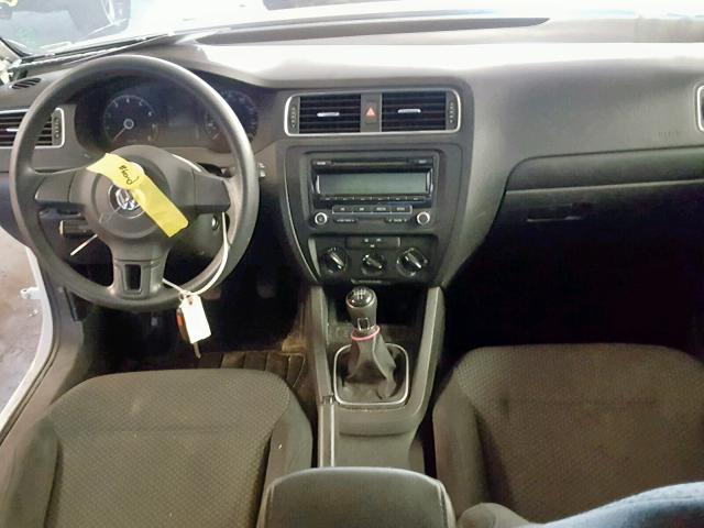 3VW1K7AJXEM442591 - 2014 VOLKSWAGEN JETTA BASE 白色 照片 9