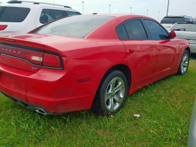 2C3CDXHG9EH263512 - 2014 DODGE CHARGER SX RED photo 4