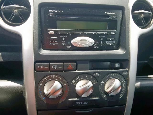 JTLKT324650200166 - 2005 TOYOTA SCION XB 灰色 照片 9