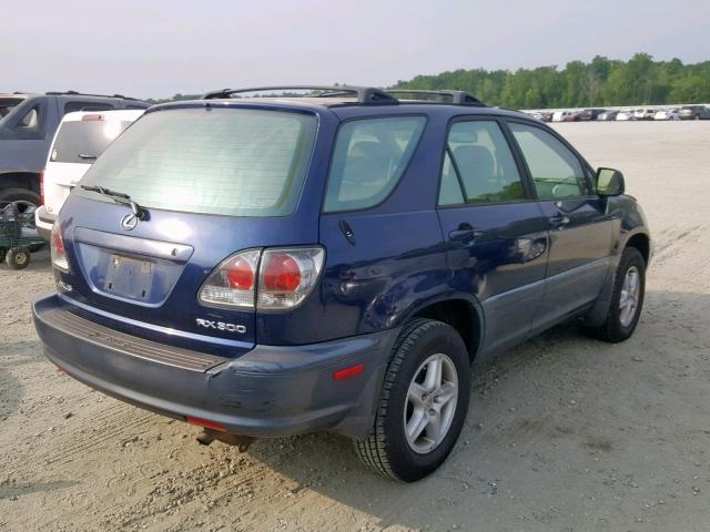 JTJGF10U320141375 - 2002 LEXUS RX 300 BLUE photo 4