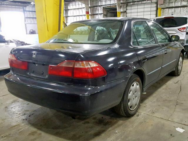 1HGCG5646WA203494 - 1998 HONDA ACCORD LX BLACK photo 4