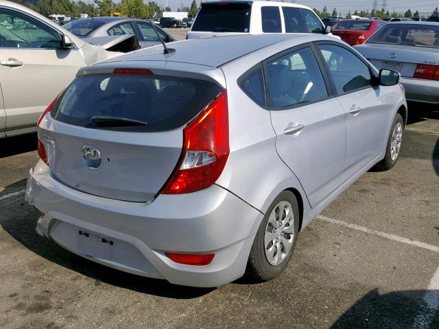 KMHCT5AE1HU316891 - 2017 HYUNDAI ACCENT SE GRAY photo 4