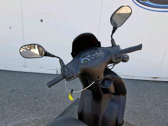 RFGBS1HE2JXAW2582 - 2018 LANCIA SCOOTER BLACK photo 5