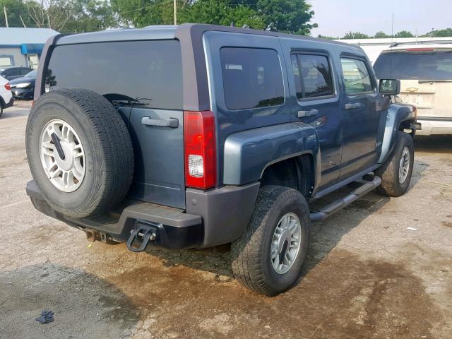 5GTDN136X68183337 - 2006 HUMMER H3 BLUE photo 4