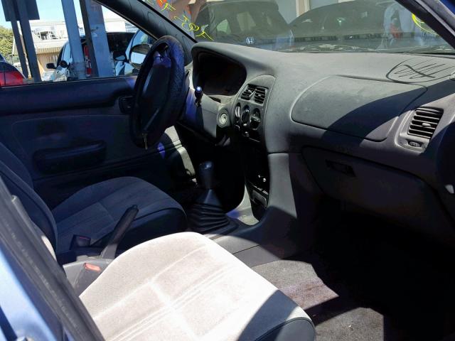 1Y1SK5267SZ095877 - 1995 GEO PRIZM BASE BLUE photo 5