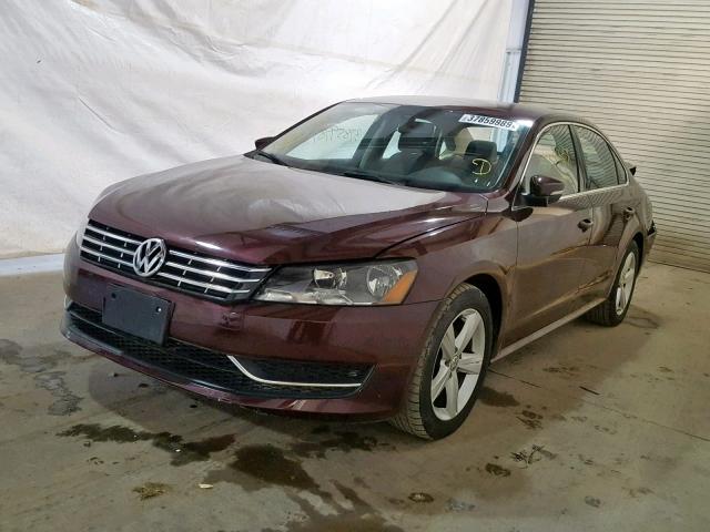 1VWBN7A35DC144690 - 2013 VOLKSWAGEN PASSAT SE BURGUNDY photo 2