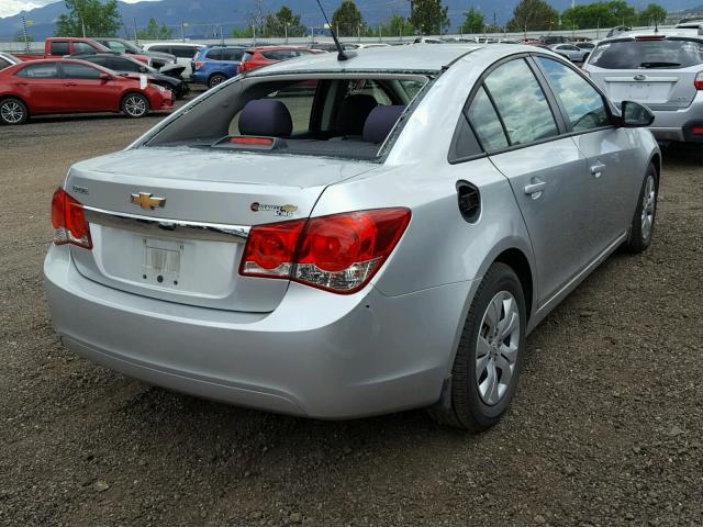 1G1PA5SHXE7272784 - 2014 CHEVROLET CRUZE LS SILVER photo 4