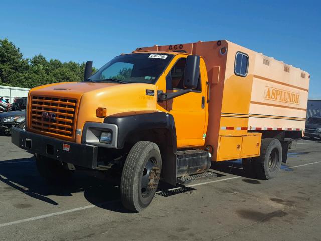 1GDJ6C1GX7F425082 - 2007 GMC C6500 C6C0 ORANGE photo 2