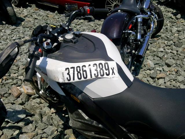538SMFZ65JCG09912 - 2018 ZERO MOTORCYCLES INC S 13.0 WHITE photo 5
