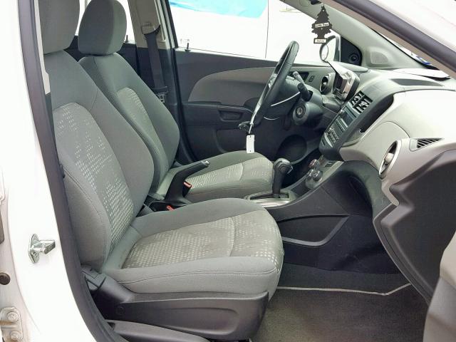 1G1JA6SH6G4105127 - 2016 CHEVROLET SONIC LS WHITE photo 5