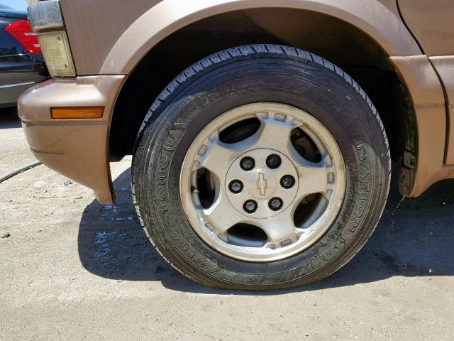 1GNDM19X85B111846 - 2005 CHEVROLET ASTRO BROWN photo 9