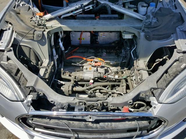 5YJSA1H18EFP30529 - 2014 TESLA MODEL S فضي صورة 7