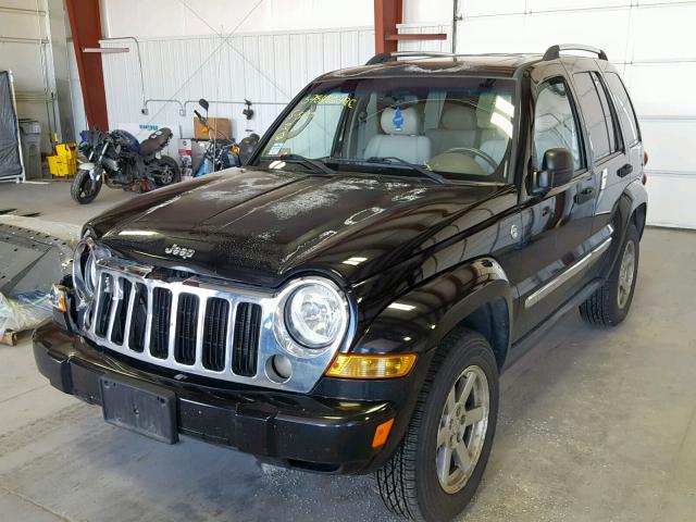 1J4GL58K05W547311 - 2005 JEEP LIBERTY LI BLACK photo 2