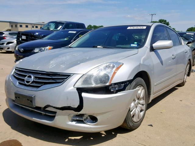 1N4AL2AP8CN545475 - 2012 NISSAN ALTIMA BAS SILVER photo 2