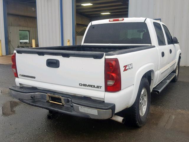 2GCEK13T151209982 - 2005 CHEVROLET SILVERADO WHITE photo 4