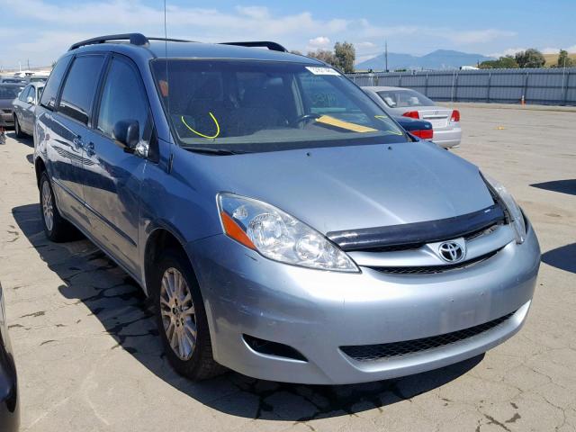 5TDJK4CC0AS030206 - 2010 TOYOTA SIENNA LE SILVER photo 1