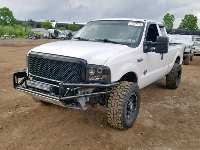 1FTSX21P06EA56186 - 2006 FORD F250 SUPER WHITE photo 2