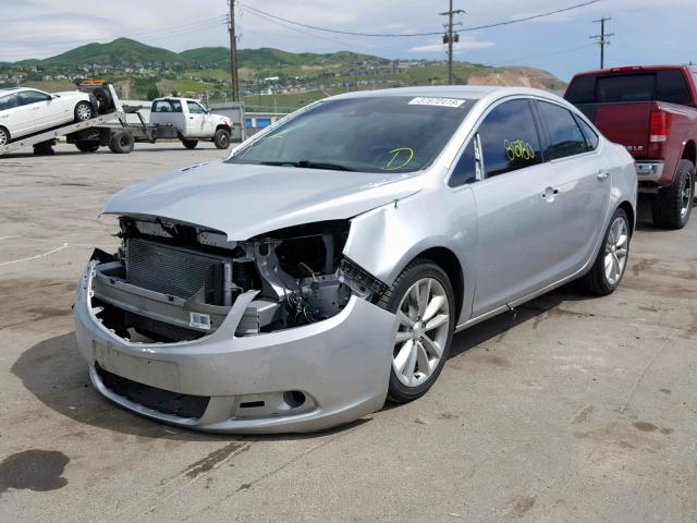 1G4PR5SK6E4177213 - 2014 BUICK VERANO CON SILVER photo 2