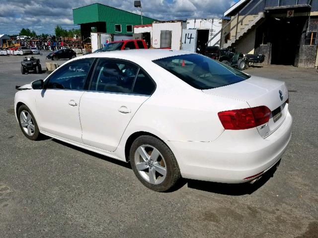 3VWDL7AJ1CM415738 - 2012 VOLKSWAGEN JETTA TDI WHITE photo 3