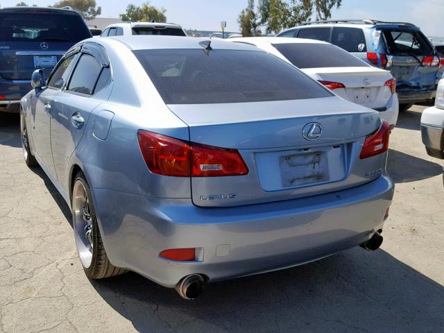 JTHBE262162005038 - 2006 LEXUS IS 350 BLUE photo 3