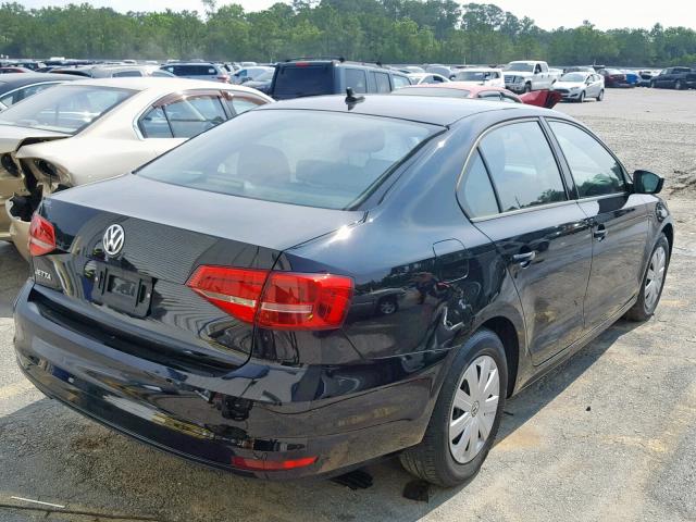 3VW2K7AJ6FM316038 - 2015 VOLKSWAGEN JETTA BASE BLACK photo 4