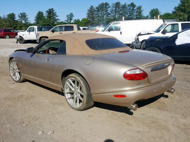 SAJDA42C062A44949 - 2006 JAGUAR XK8 GOLD photo 3