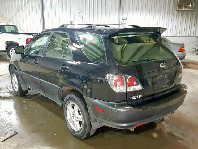 JTJHF10U320243022 - 2002 LEXUS RX 300 BLACK photo 3