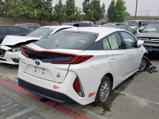 JTDKARFP0H3067819 - 2017 TOYOTA PRIUS PRIM 白色 照片 4