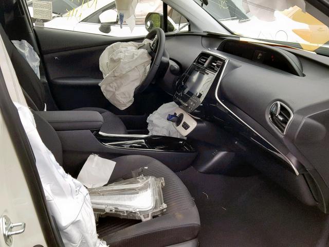 JTDKARFP0H3067819 - 2017 TOYOTA PRIUS PRIM 白色 照片 5