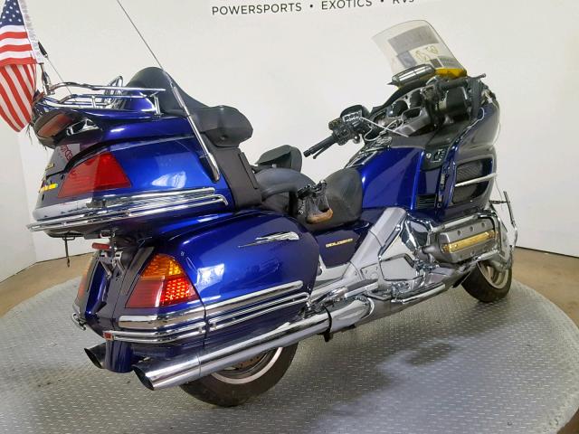 1HFSC47412A100675 - 2002 HONDA GL1800 A BLUE photo 8