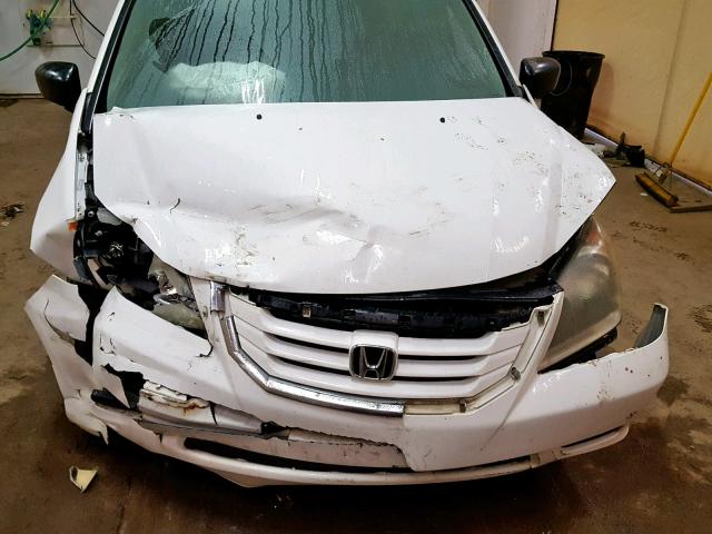 5FNRL38248B052511 - 2008 HONDA ODYSSEY LX WHITE photo 7