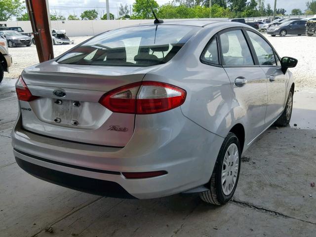 3FADP4AJXGM106822 - 2016 FORD FIESTA S SILVER photo 4