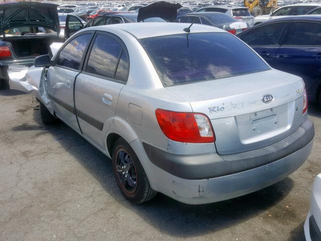 KNADE123266136486 - 2006 KIA RIO BLUE photo 3