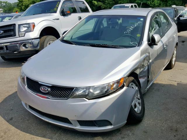 KNAFU4A2XA5253186 - 2010 KIA FORTE EX SILVER photo 2