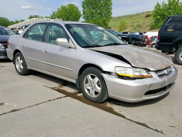 1HGCG1655XA020512 - 1999 HONDA ACCORD EX SILVER photo 1