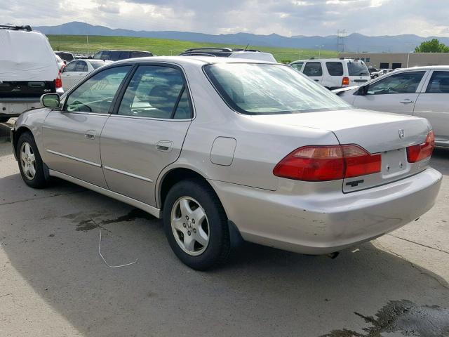 1HGCG1655XA020512 - 1999 HONDA ACCORD EX SILVER photo 3