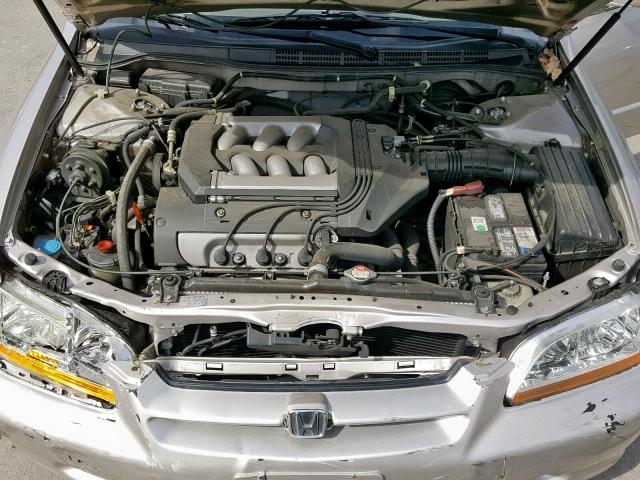 1HGCG1655XA020512 - 1999 HONDA ACCORD EX SILVER photo 7