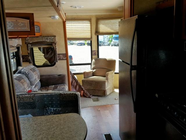 4X4TSML20AM019339 - 2010 SALM FOREST RIV GRAY photo 5