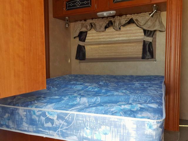 4X4TSML20AM019339 - 2010 SALM FOREST RIV GRAY photo 6