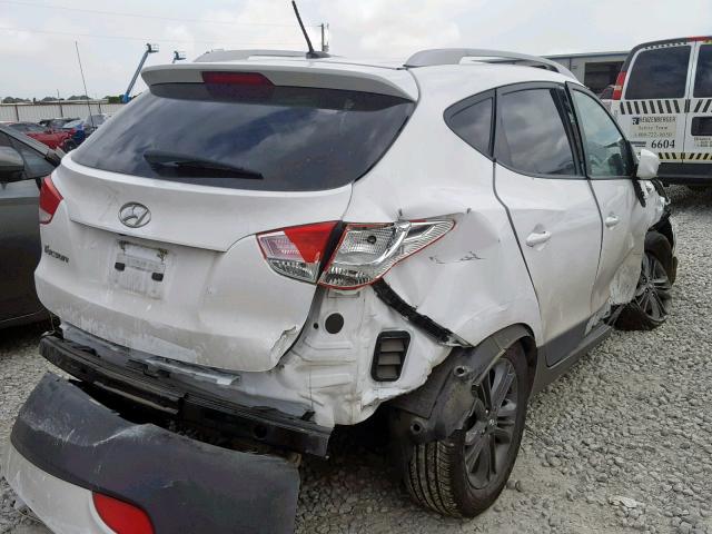 KM8JU3AG6FU074168 - 2015 HYUNDAI TUCSON LIM WHITE photo 4