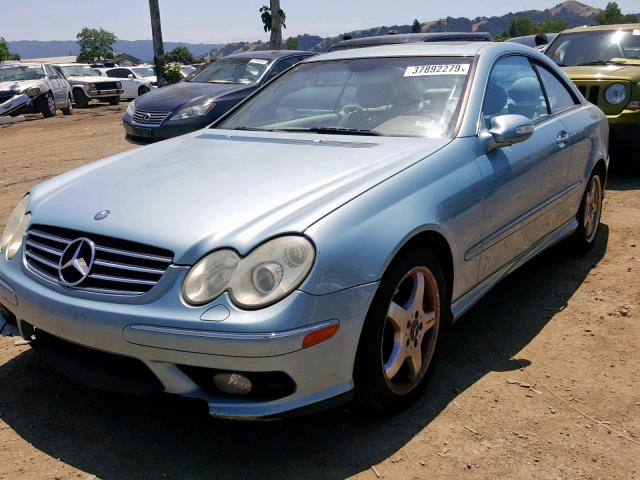 WDBTJ75J54F115148 - 2004 MERCEDES-BENZ CLK 500 BLUE photo 2