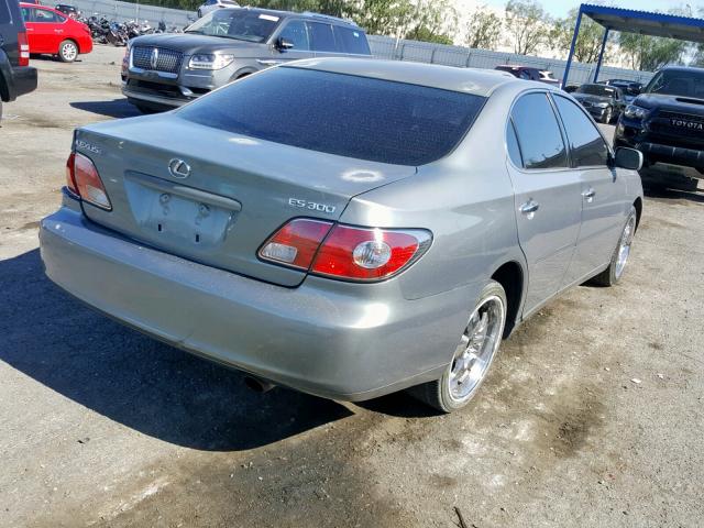 JTHBF30G830144744 - 2003 LEXUS ES 300 GREEN photo 4