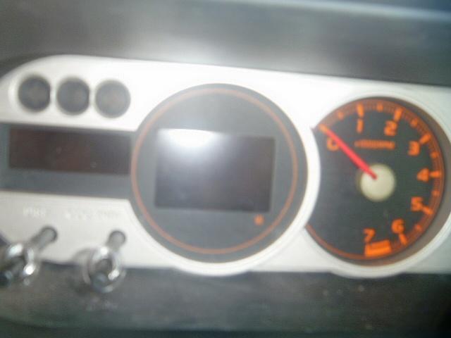 JTLZE4FE8A1111303 - 2010 TOYOTA SCION XB 银色 照片 8