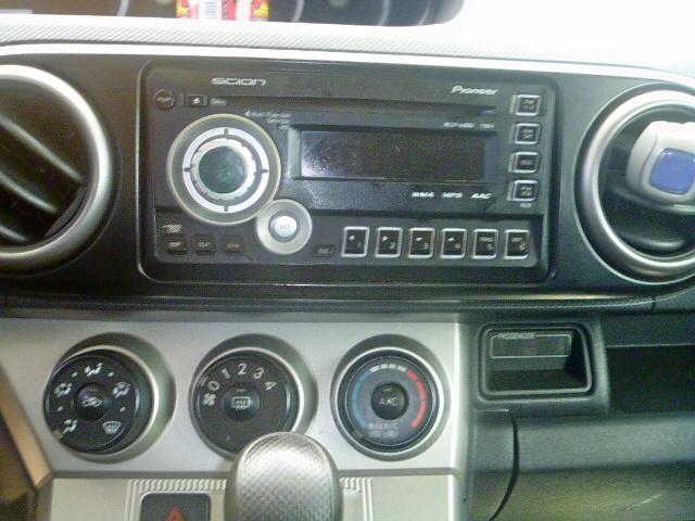 JTLZE4FE8A1111303 - 2010 TOYOTA SCION XB 银色 照片 9