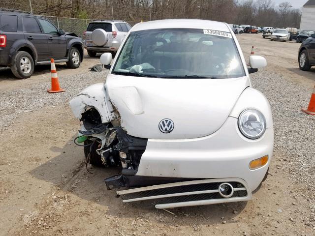 3VWCA21C9XM409715 - 1999 VOLKSWAGEN NEW BEETLE WHITE photo 9