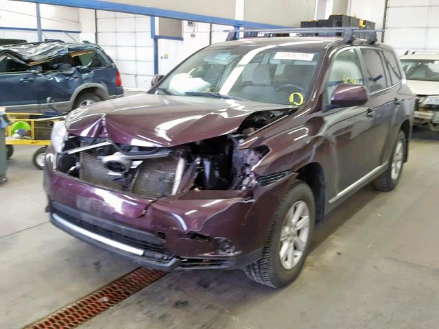 5TDBK3EH3DS198112 - 2013 TOYOTA HIGHLANDER BURGUNDY photo 2