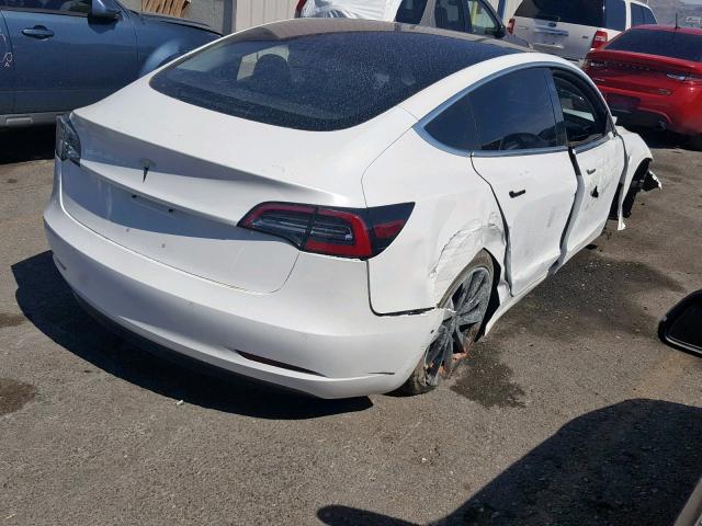 5YJ3E1EA3JF046656 - 2018 TESLA MODEL 3 WHITE photo 4