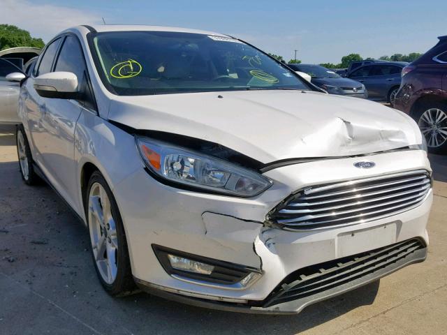 1FADP3N25FL268791 - 2015 FORD FOCUS TITA WHITE photo 1