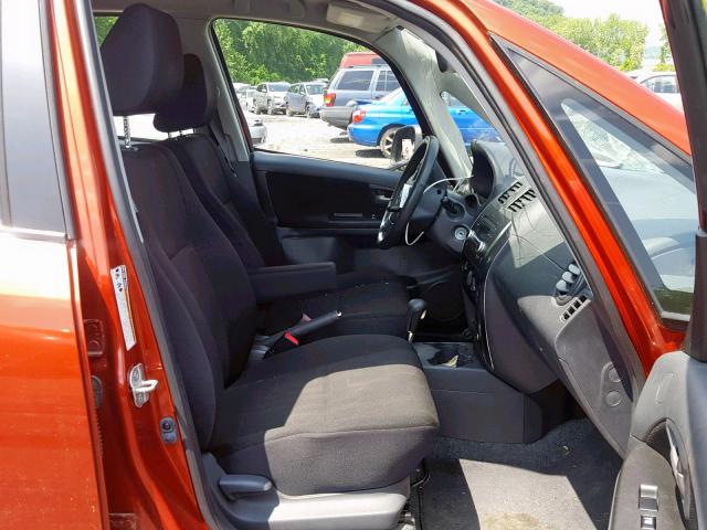 JS2YB5A31C6308370 - 2012 SUZUKI SX4 ORANGE photo 5