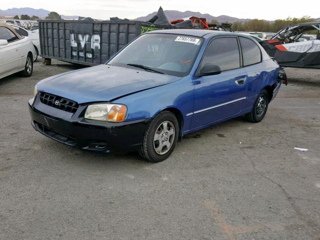 KMHCG35C11U073994 - 2001 HYUNDAI ACCENT GS BLUE photo 2